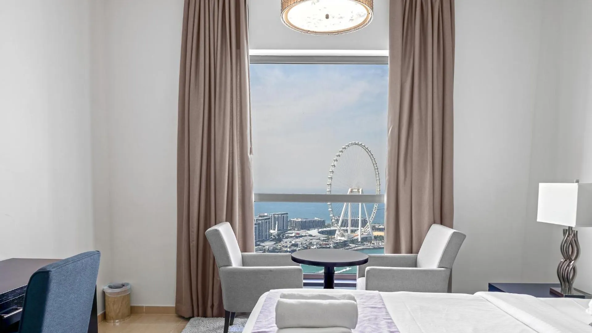 Breathtaking Sea View Apartment location