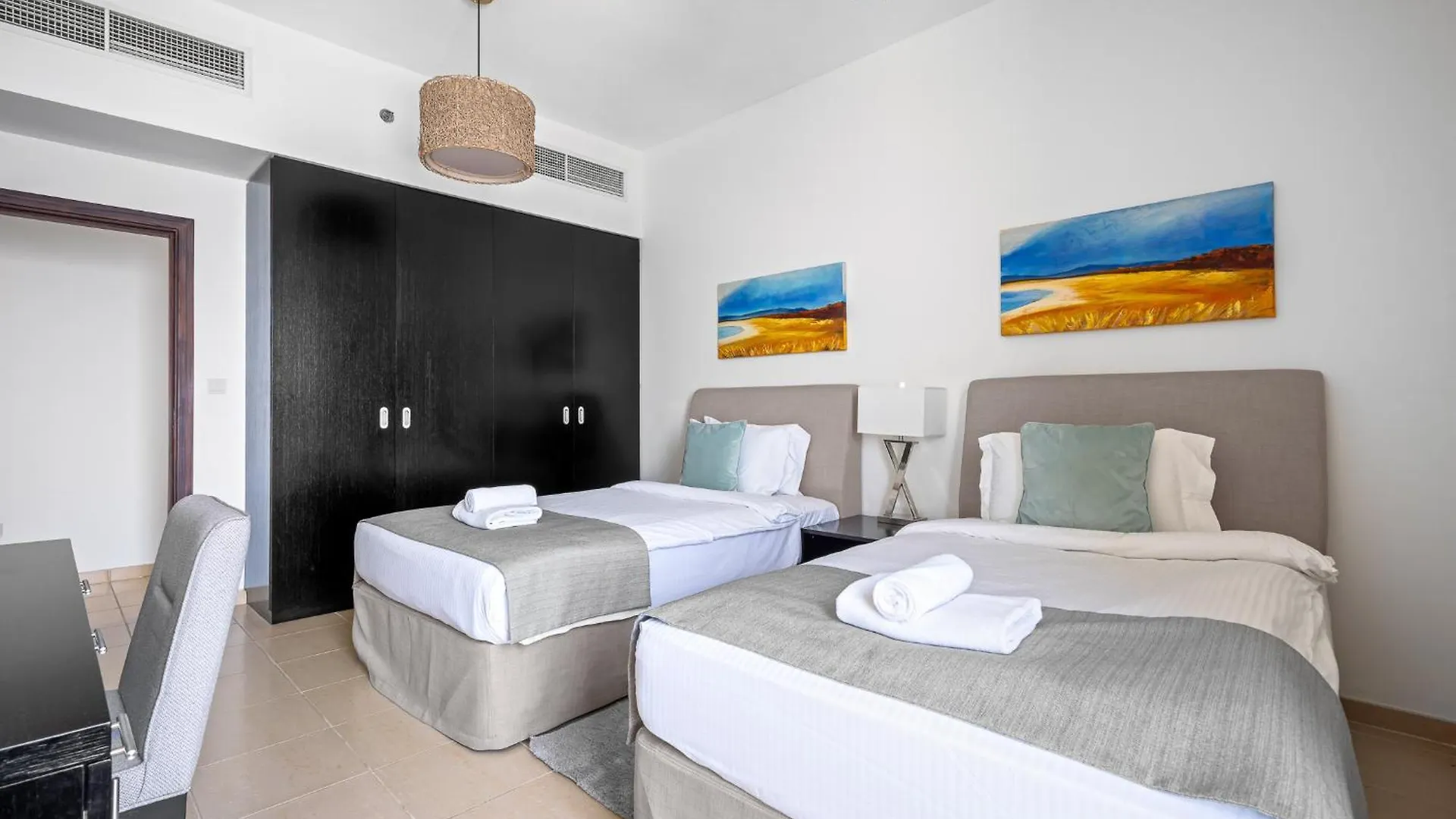Breathtaking Sea View Apartment Dubai