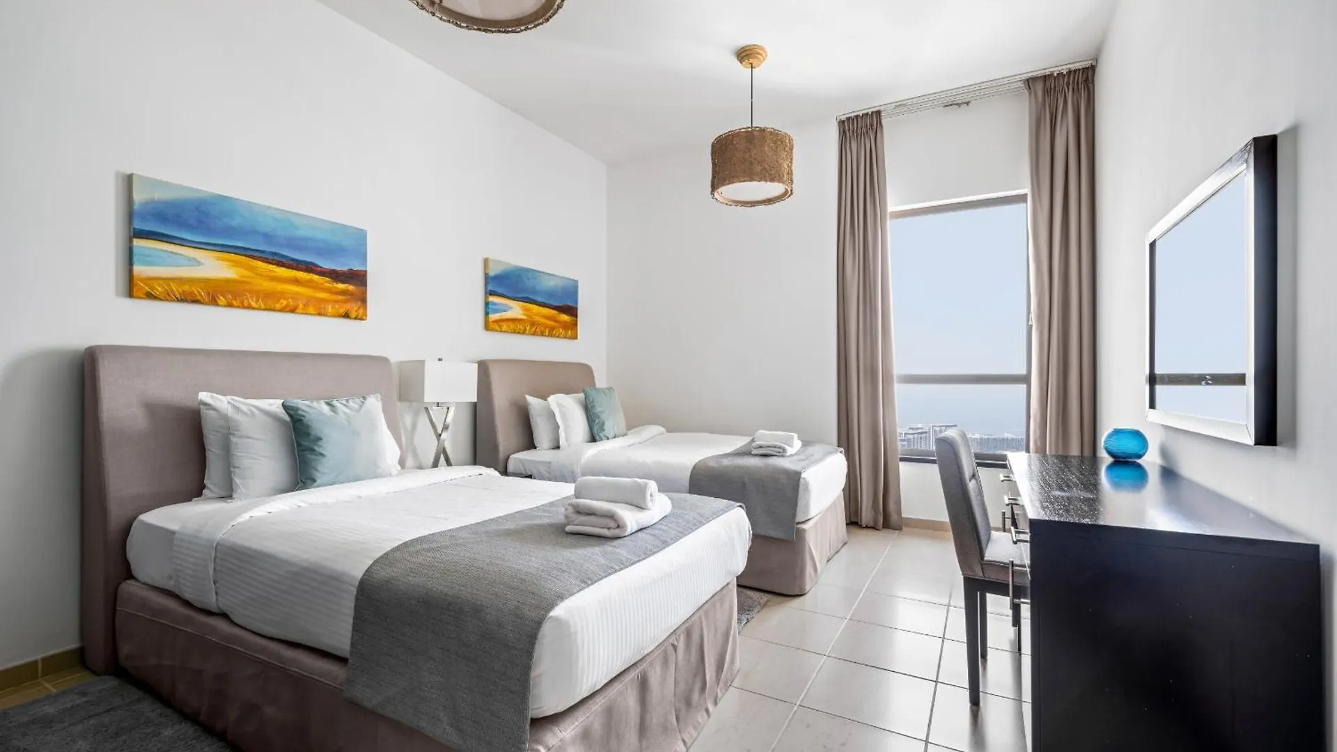 Breathtaking Sea View Apartment Dubai