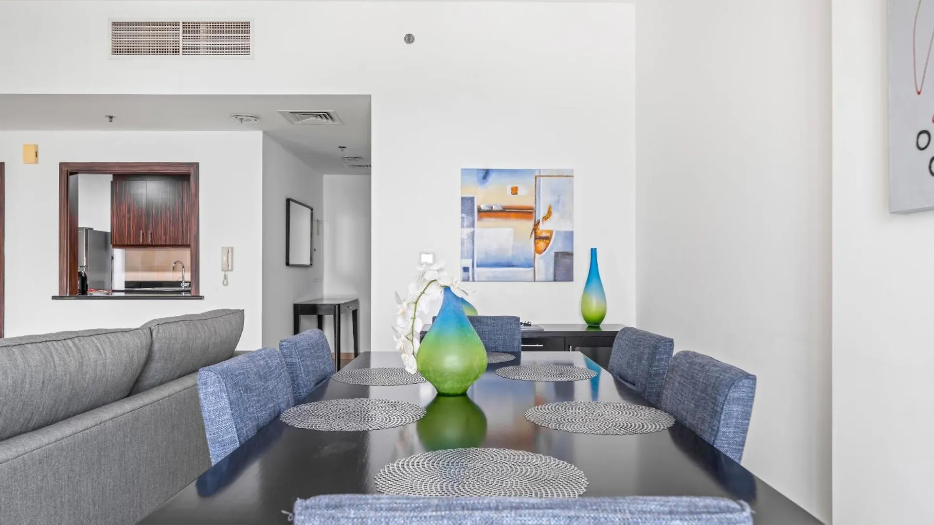 Breathtaking Sea View Apartment Dubai